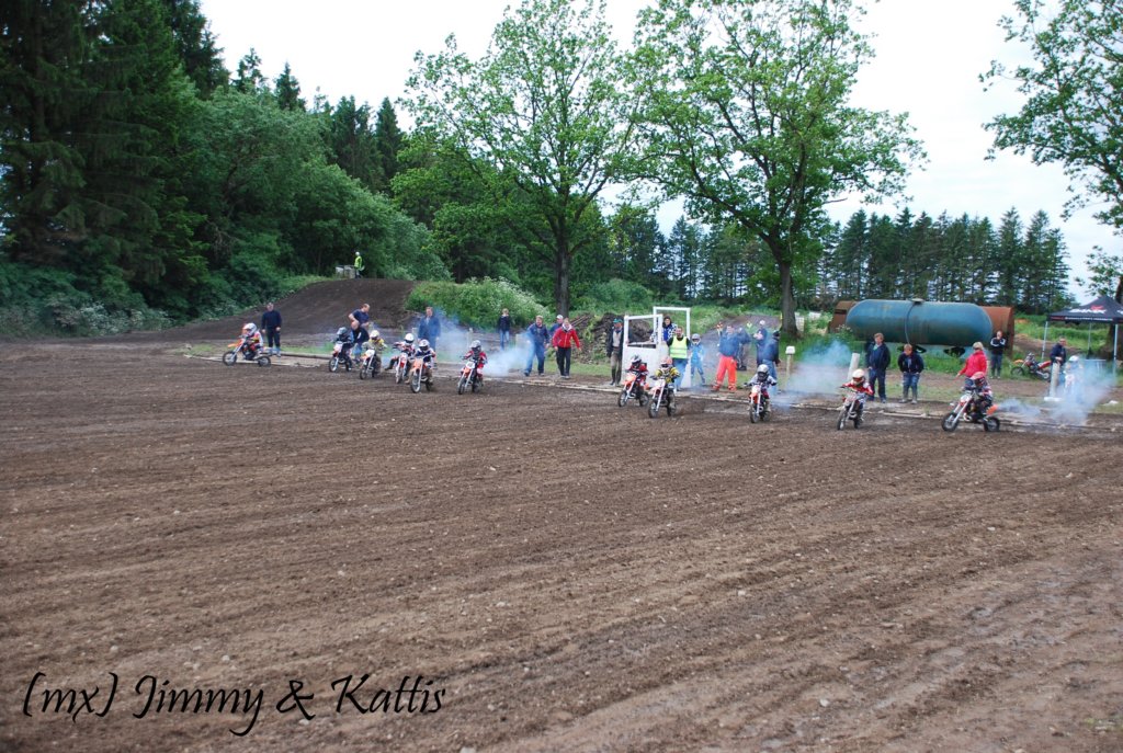 mxsydduveke20100620111.jpg