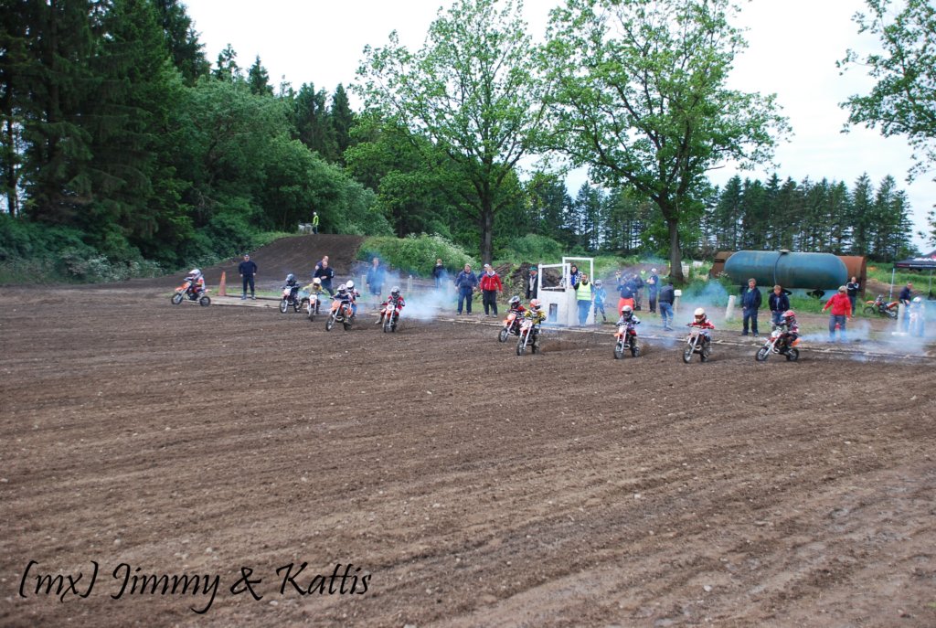 mxsydduveke20100620112.jpg