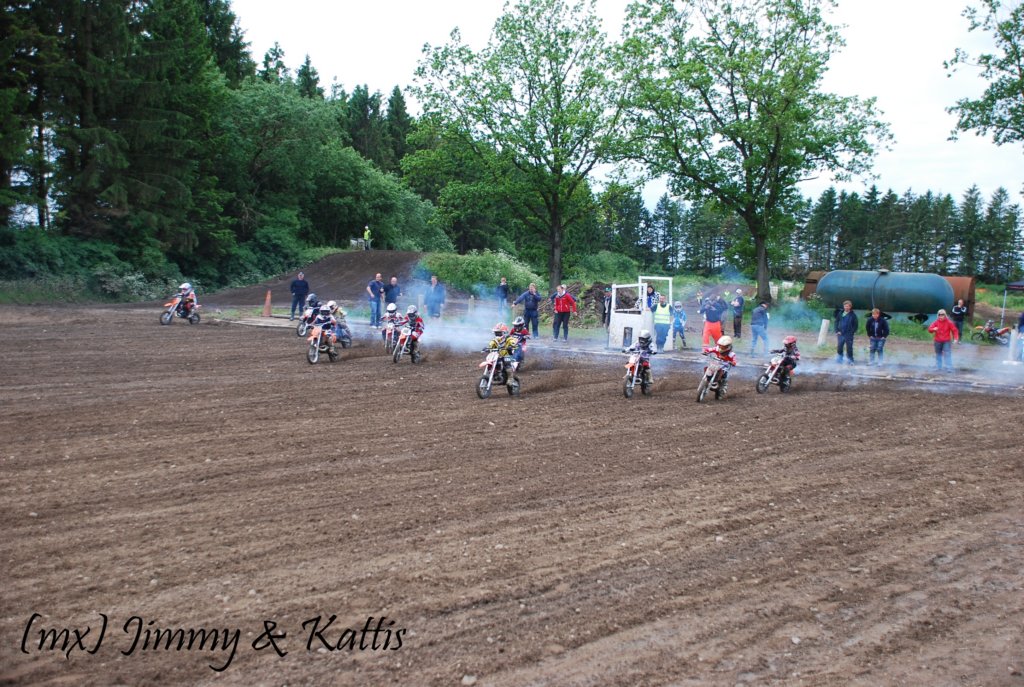 mxsydduveke20100620113.jpg