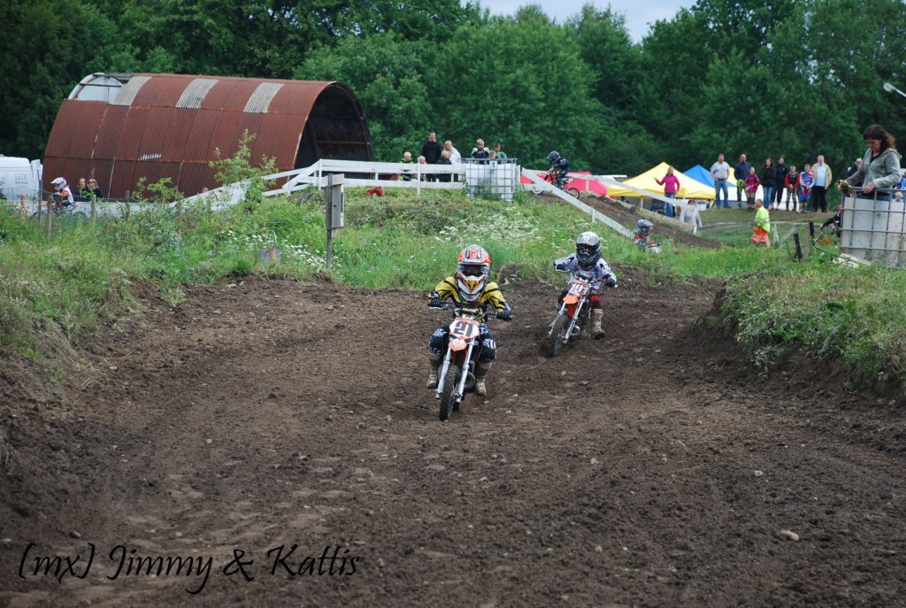 mxsydduveke20100620123.jpg