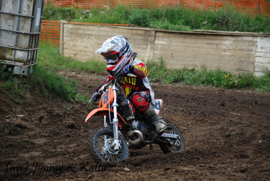 mxsydduveke20100620164.jpg