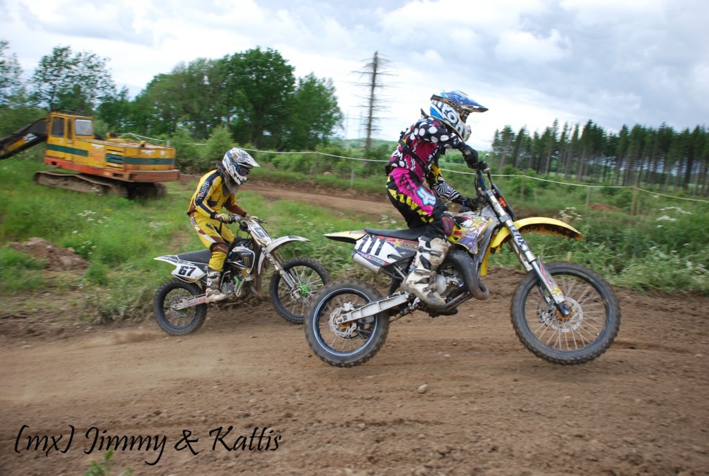 mxsydduveke20100620765.jpg