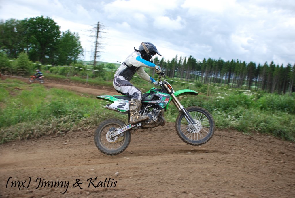 mxsydduveke20100620769.jpg
