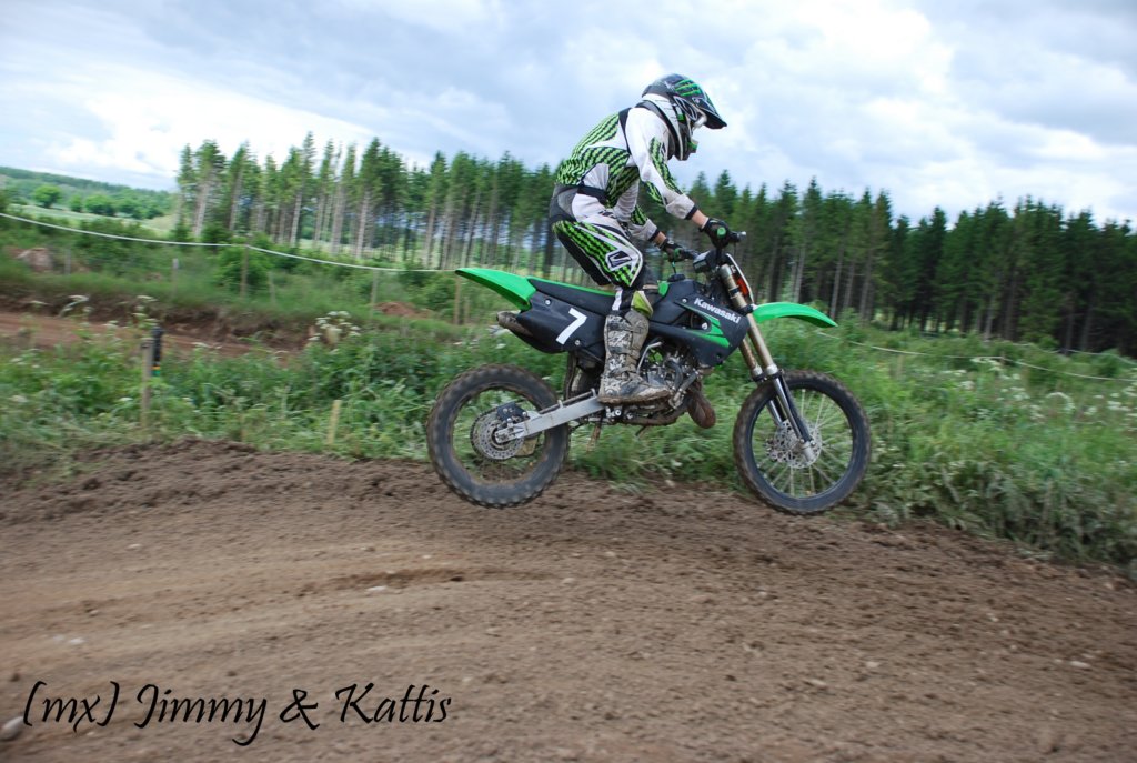 mxsydduveke20100620792.jpg