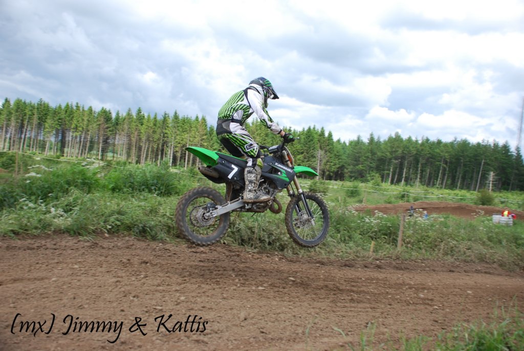 mxsydduveke20100620832.jpg