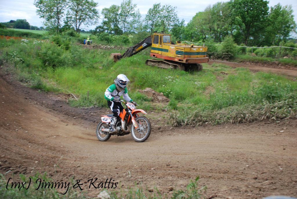mxsydduveke20100620881.jpg