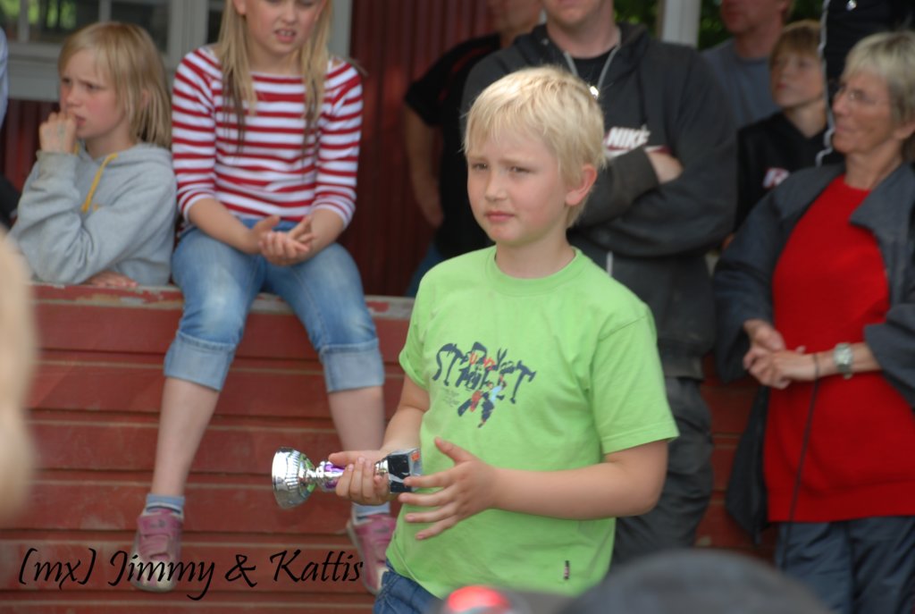 mxsydduveke201006201038.jpg