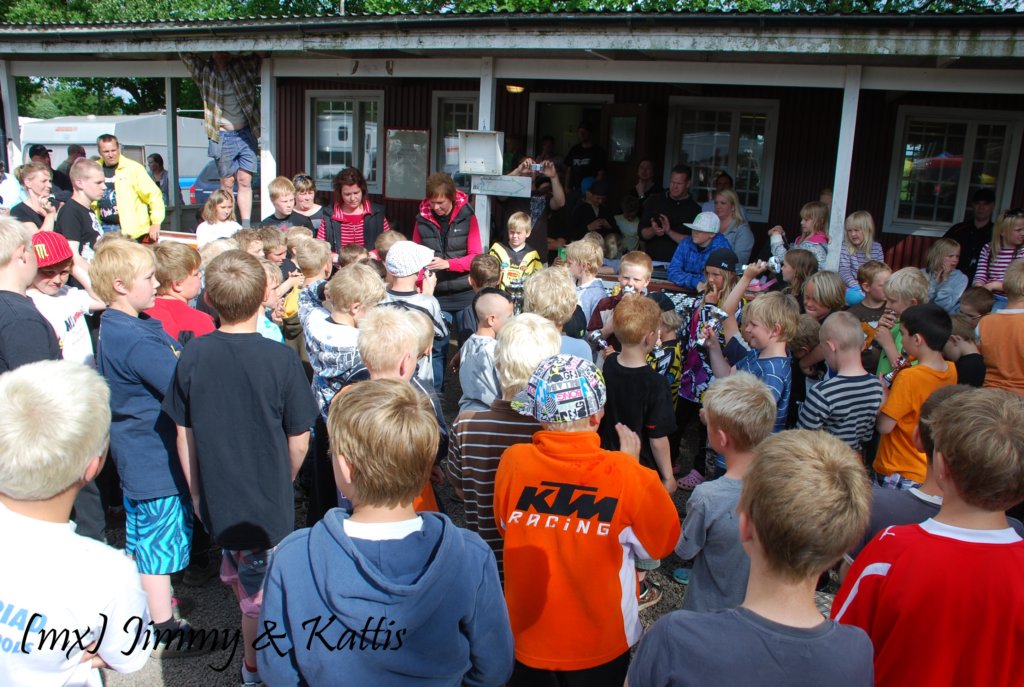 mxsydduveke201006201043.jpg