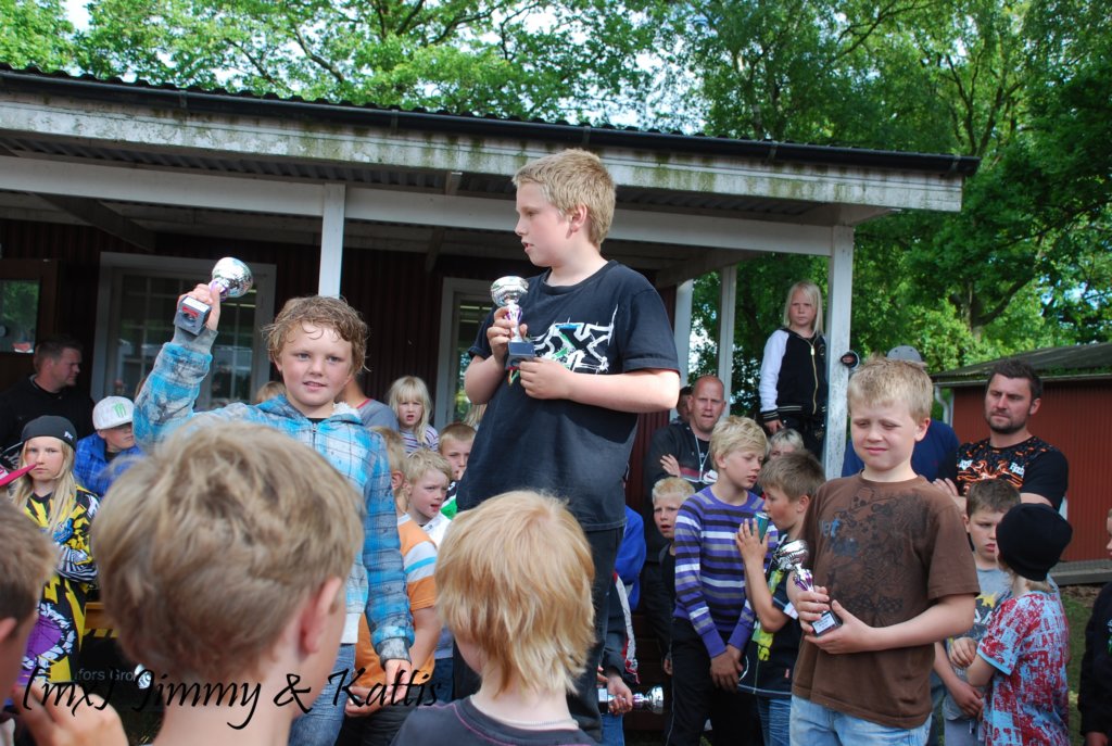 mxsydduveke201006201049.jpg