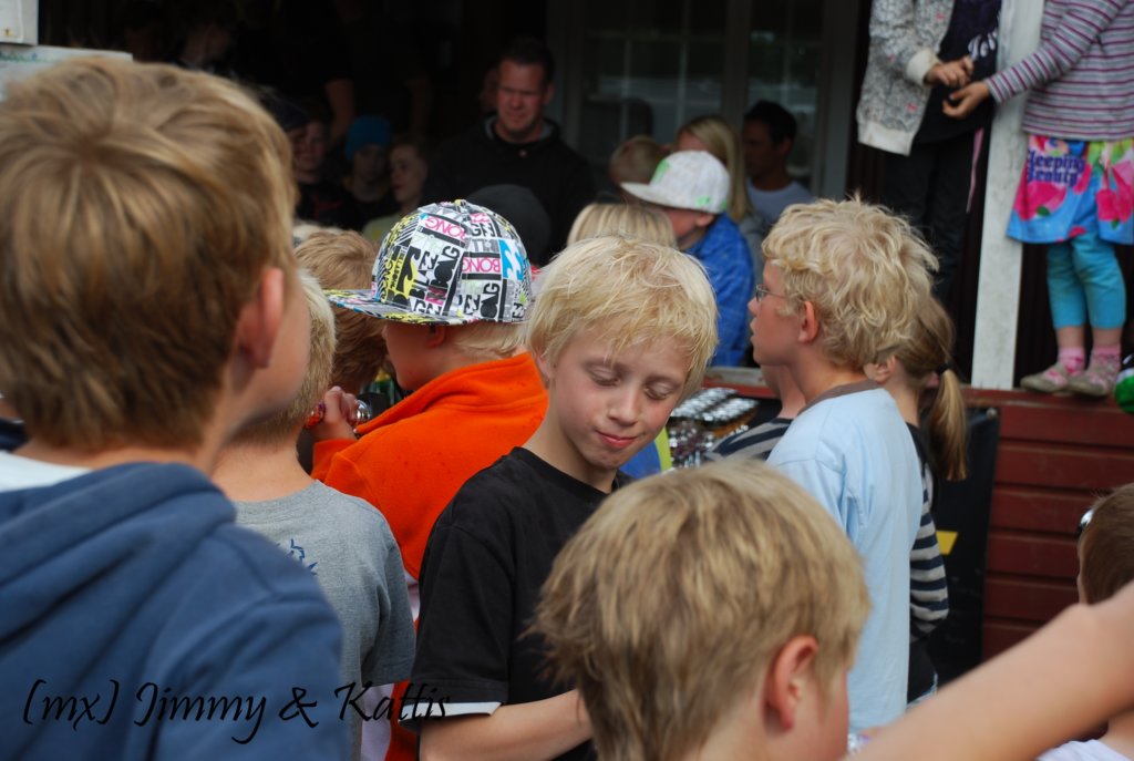 mxsydduveke201006201060.jpg
