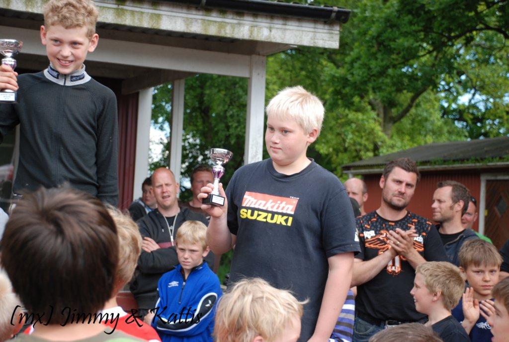 mxsydduveke201006201091.jpg