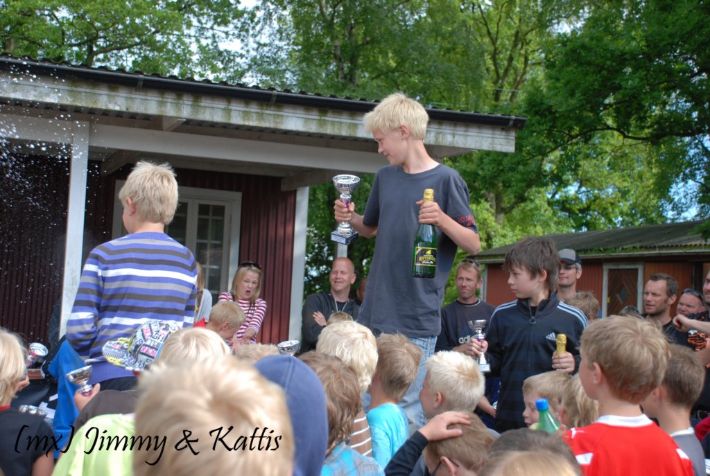 mxsydduveke201006201116.jpg