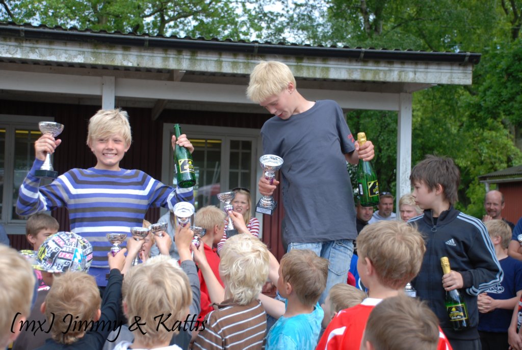 mxsydduveke201006201118.jpg