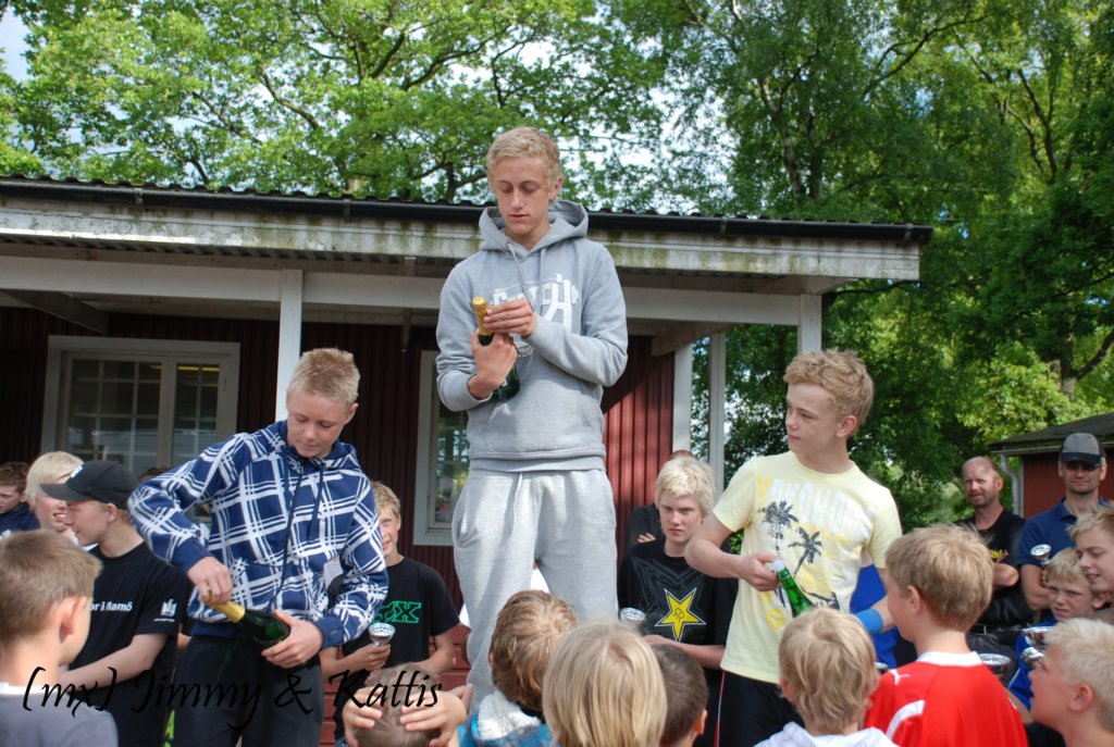 mxsydduveke201006201136.jpg
