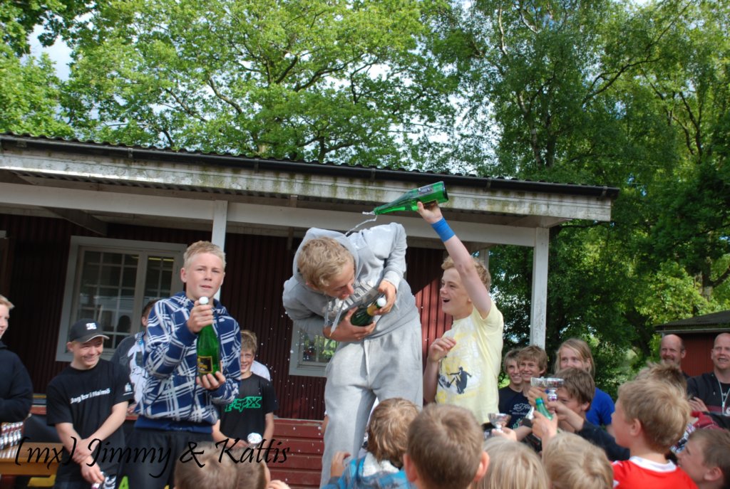 mxsydduveke201006201144.jpg